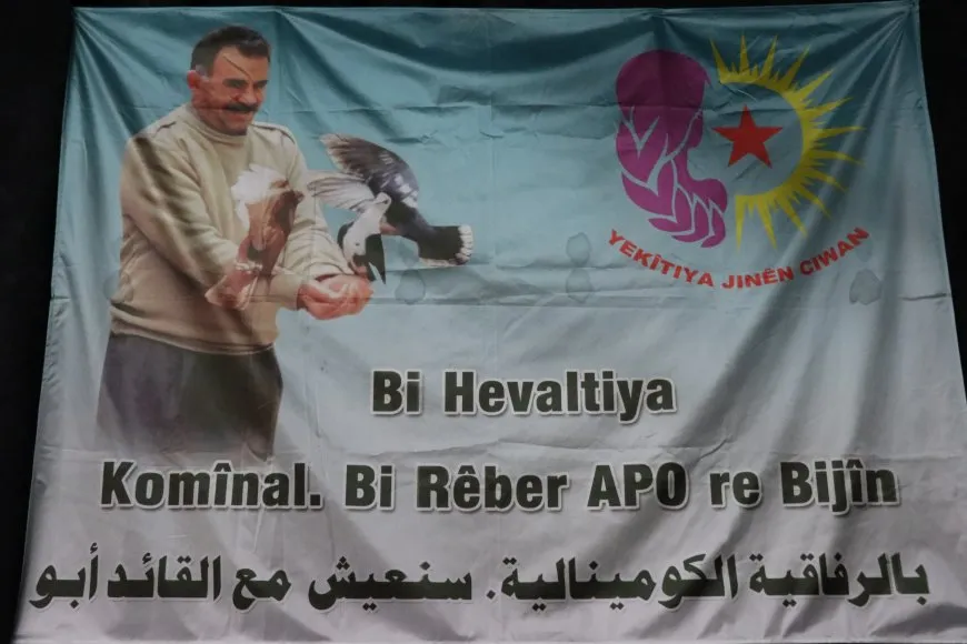  Jinên Ciwan konferansa `Jin û Rêbertî` li dar xist