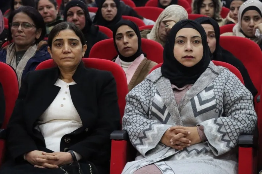 Meclisa Giştî ya Kombûna Jinan a Zenûbiya civîna nîvê salê li dar xist