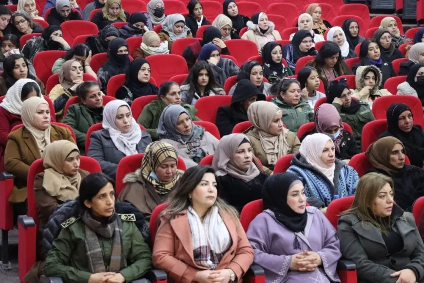 Meclisa Giştî ya Kombûna Jinan a Zenûbiya civîna nîvê salê li dar xist