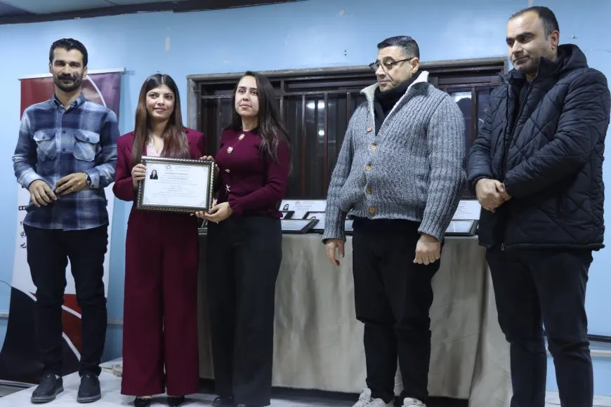 13 stajyeran bawernameyên wênekêşiya fotografiyê wergirtin