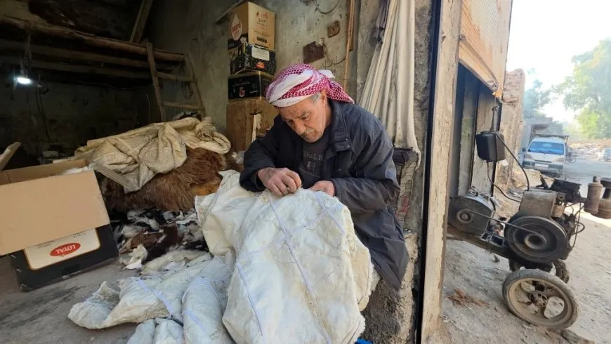 Çêkirina kurkan li Reqayê: Pîşeya li hember demê ber xwe dide