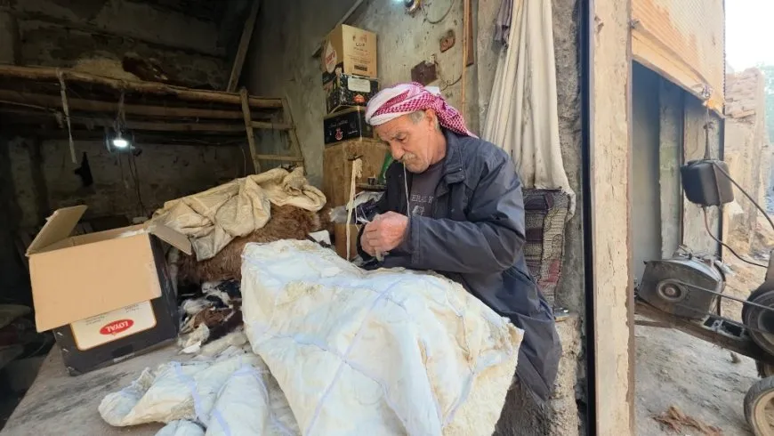 Çêkirina kurkan li Reqayê: Pîşeya li hember demê ber xwe dide