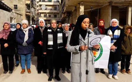 ‘Dorpêçkirina Şêxmeqsûd û Eşrefiyê êşa zarok û nexweşan girantir dike’
