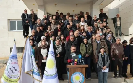 Rêveberiya kantona Firatê êrişên li dijî taxên Helebê şermezar kirin