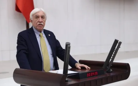 Cengîz Çandar: Li pişt êrişan hêzên desthilata Tirk hene 