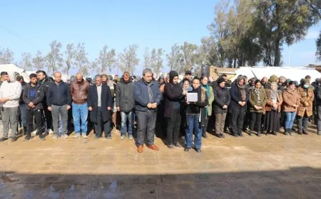 Koçberên Efrîn û Şehbayê komkujiyên li Helebê şermezar kirin