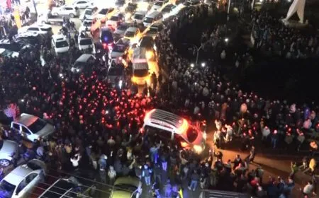 Cenazeyê Fermandar şehîd Ziyad Heleb li nava Kobanê hat gerandin