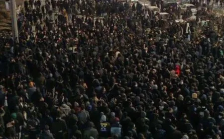 Li Rojhilat û Îranê protesto didomin: Bi hezaran çalakvan hatin qetilkirin