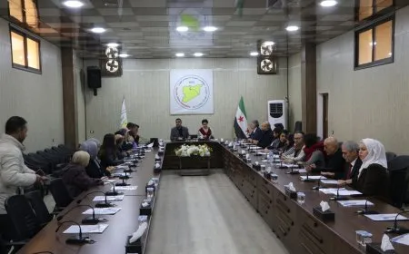 Rojnamevan û çalakvanan awayên pêşîgirtina li zimanê nefretê gotûbêj kir