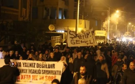 Meşvanên Bakur: Li Rojava berxwedan e