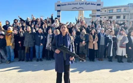 Jinên ji Kobanê: Çi dibe bila bibe em dev ji bajarê xwe bernadin