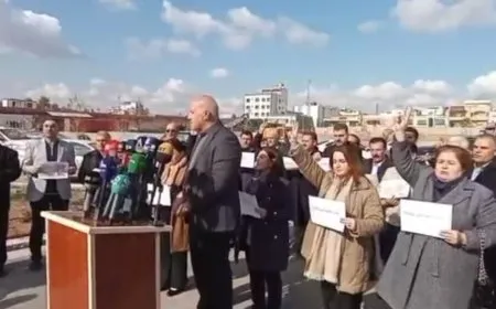 Li ber Balyozxaneya Bilind a Amerîkayê ya li Hewlêrê çalakî
