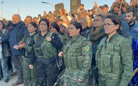 Şervanên li Kobanê israra xwe ya li ser berxwedanê nîşan dan