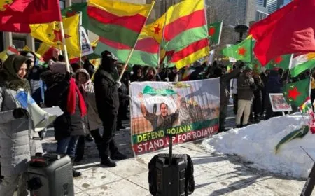 Li Kanadayê ji bo Rojava meşiyan: Rojava xeta sor e