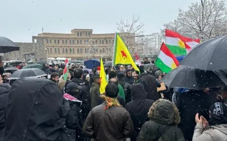 Bi hezaran kes li Silêmaniyê ji bo Rojava kom dibin