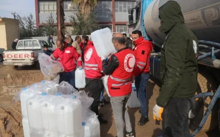 Şênî û sazî alîkariyên mirovî didin malbatên koçber