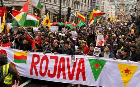 Li Londonê xwedîderketina li Rojava: Zêdetirî 40 hezar kes li qadan bûn
