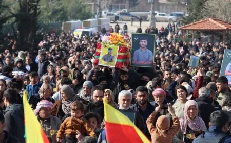 Li Kobanê ji bo 4 şehîdan merasîm