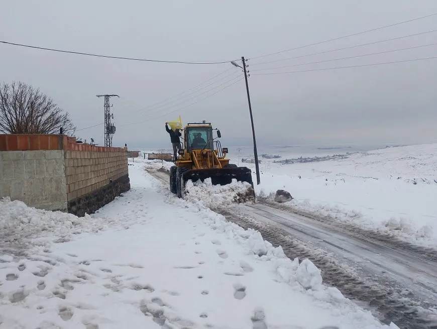 Şaredariyên Cizîrê xebatên vekirina rêyan didomînin