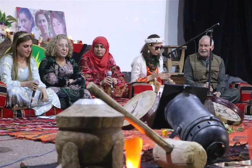 Li Hesekê Şehîdên Komkujiyên Parîsê hatin bibîranîn