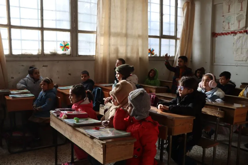 Li kantona Cizîrê dê rojên şemiyê jî perwerde bê dayîn