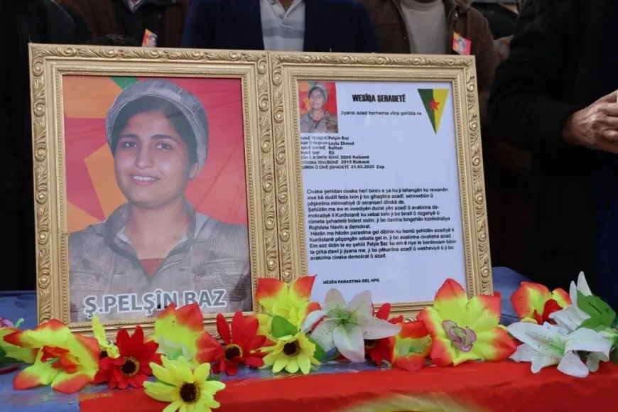 Li Kobanê merasîma xiyabî ji bo şehîd Pelşîn Baz