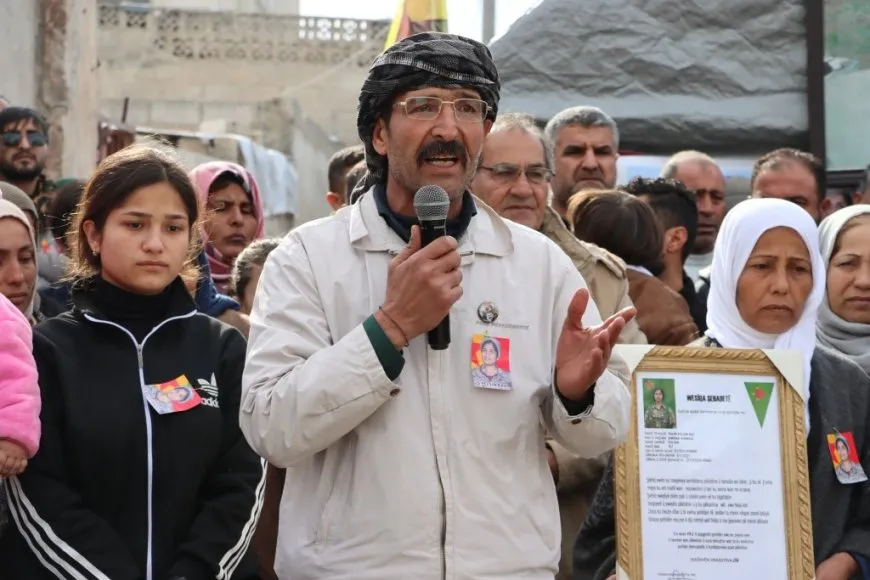 Li Kobanê merasîma xiyabî ji bo şehîd Pelşîn Baz