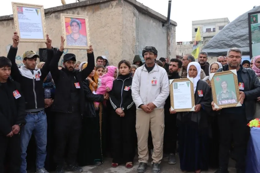 Li Kobanê merasîma xiyabî ji bo şehîd Pelşîn Baz