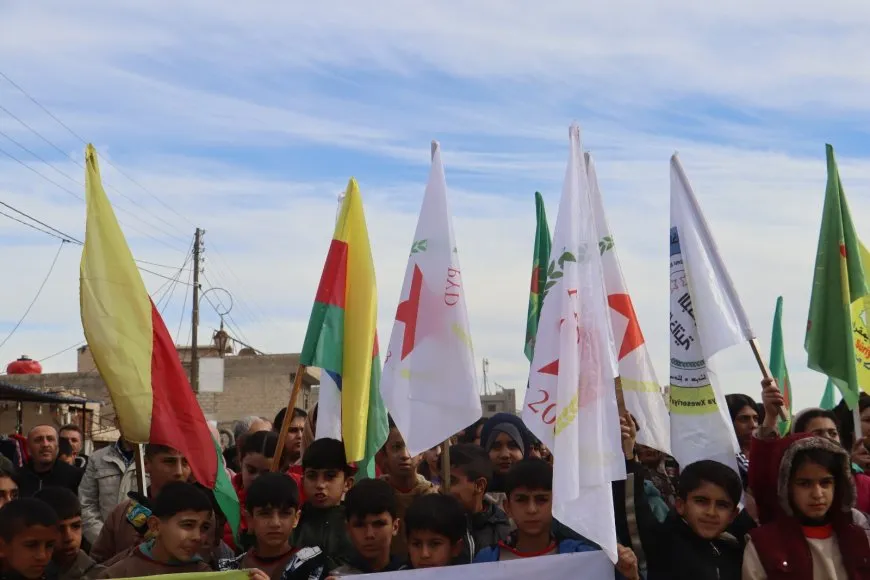 Şêniyên Cizîrê: Êrişên li dijî taxên Helebê sûcên mirovahiyê ne