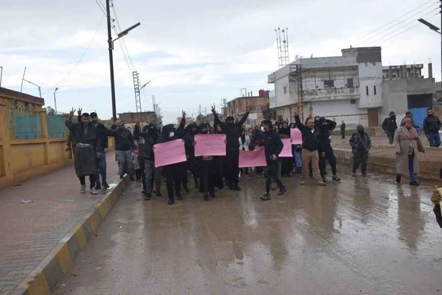 Li bajarên Cizîrê gel û ciwan ji bo Helebê li ser pêyan in