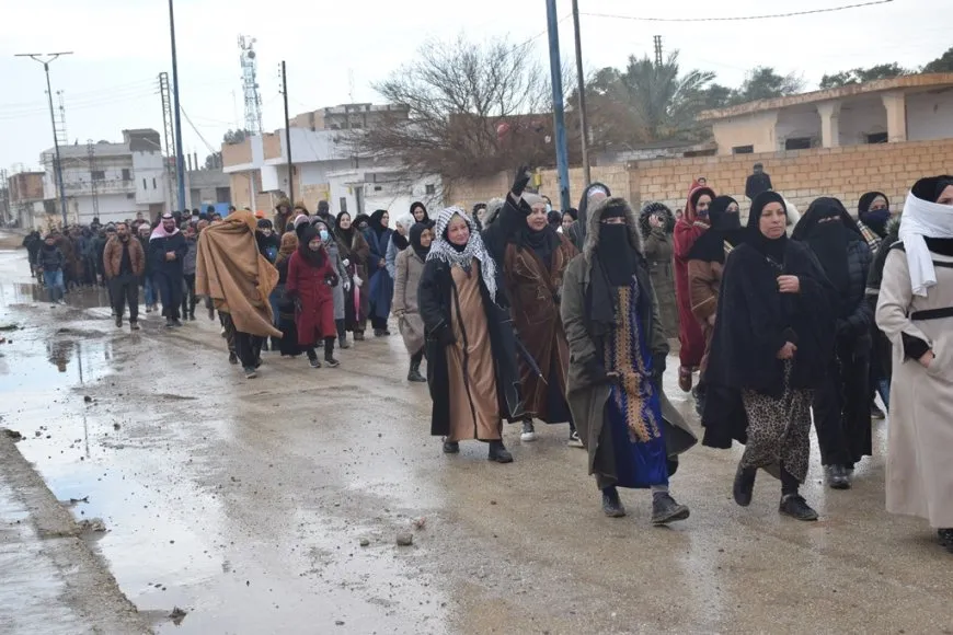 Li bajarên Cizîrê gel û ciwan ji bo Helebê li ser pêyan in