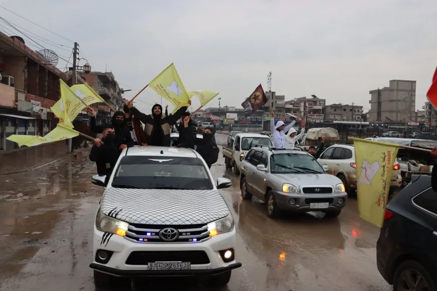 Li bajarên Cizîrê gel û ciwan ji bo Helebê li ser pêyan in