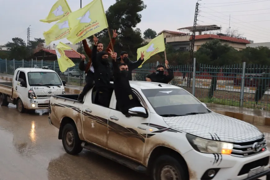 Li bajarên Cizîrê gel û ciwan ji bo Helebê li ser pêyan in