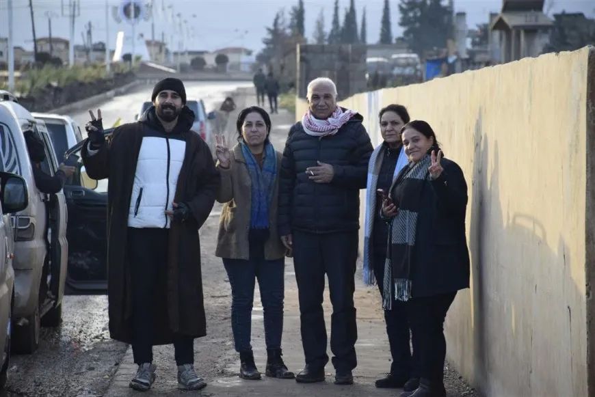 Karwanên piştgiriya Helebê gihaştin Hesekê