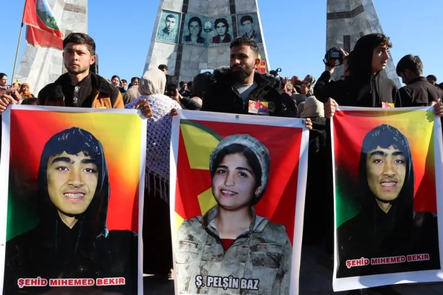 Li Kobanê merasîma du Şehîdan