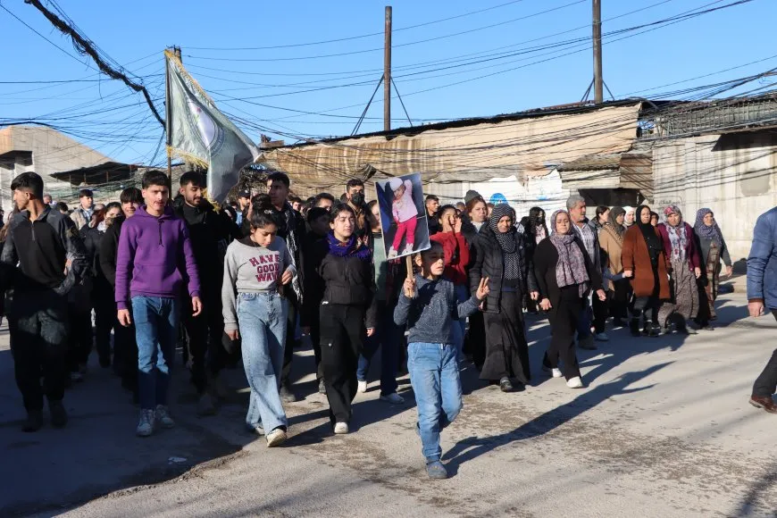 ‘Colanî û DAIŞ yek in” û “Bimire Erdogan’