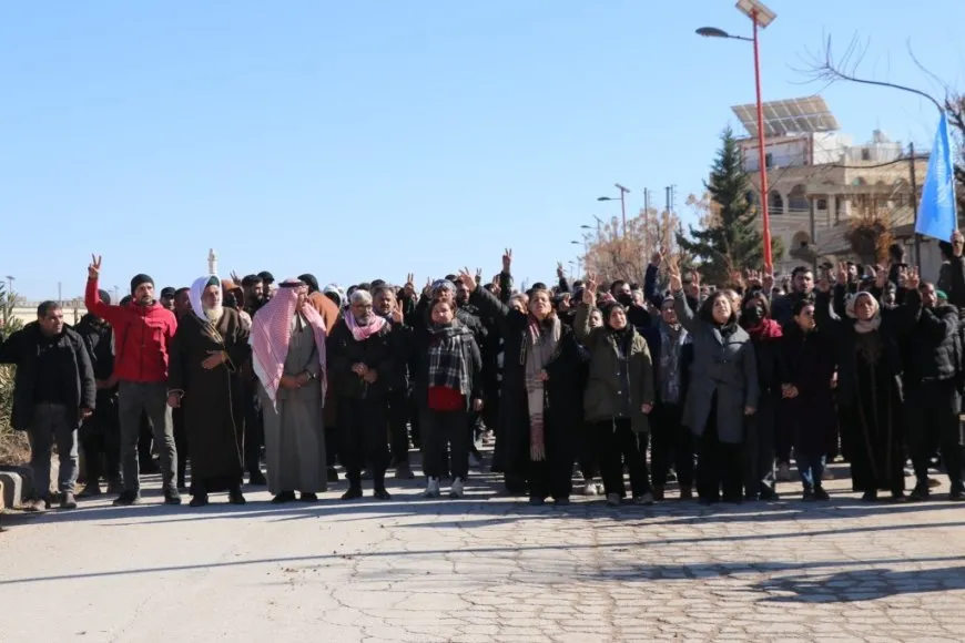 'Em ji piştgiriya berxwedana Şêxmeqsûd û Eşrefiyê bi paş ve venagerin'