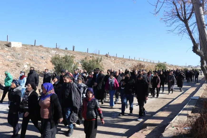 'Em ji piştgiriya berxwedana Şêxmeqsûd û Eşrefiyê bi paş ve venagerin'