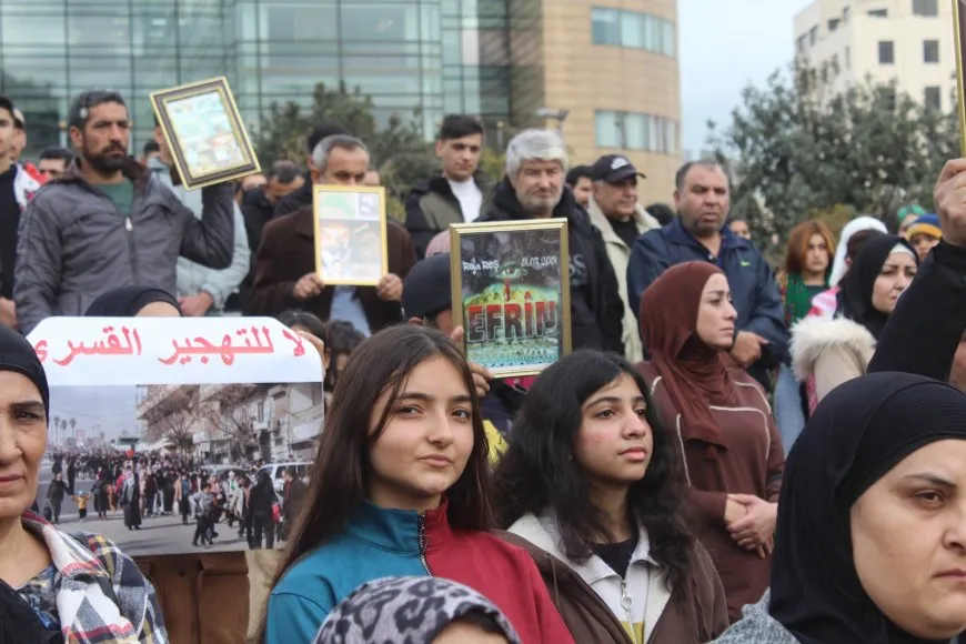 Êrişên li ser Şêxmeqûd li ber avahiya NY`ê li Lubnanê hate şermezarkirin