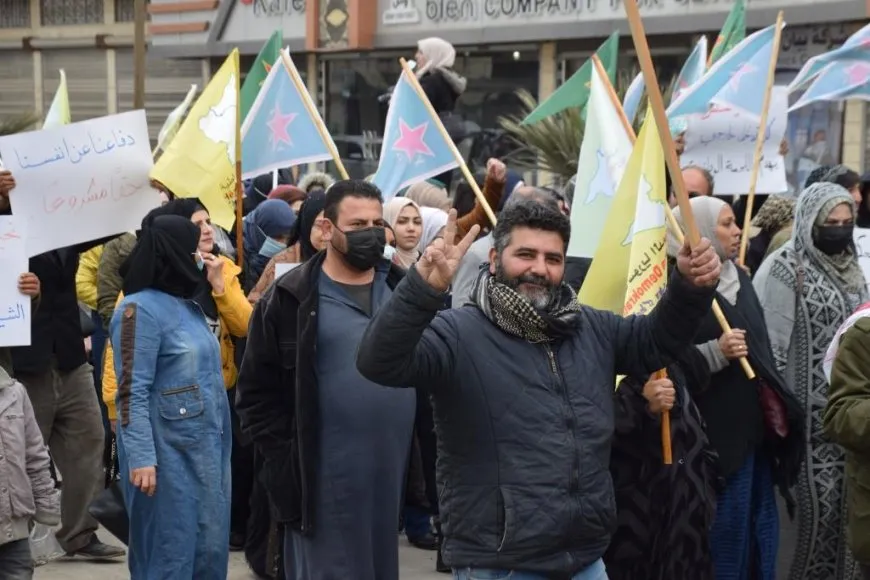 ˋŞêxmeqsûd li dijî dagirkeran bû sembola berxwedanêˊ