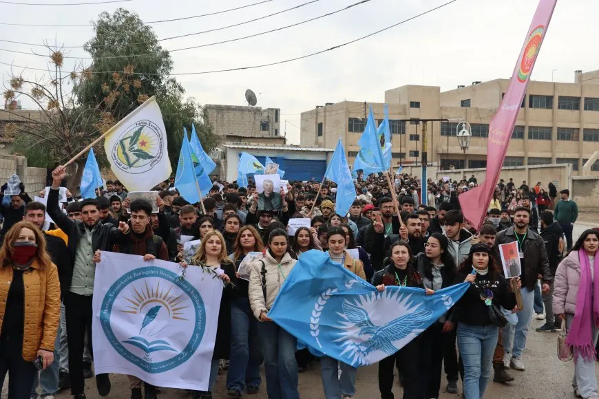 Li Qamişlo bi hezaran kesî karwan pêşwazî kir