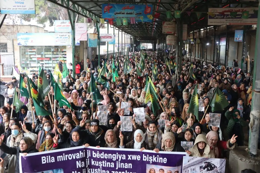 Li Kobanê jin ji bo Şêxmeqsûd  û Eşrefiyê daketin qadan