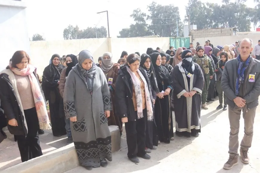 Gelê Reqayê xatir ji şehîd Miyar El Mirîî xwest