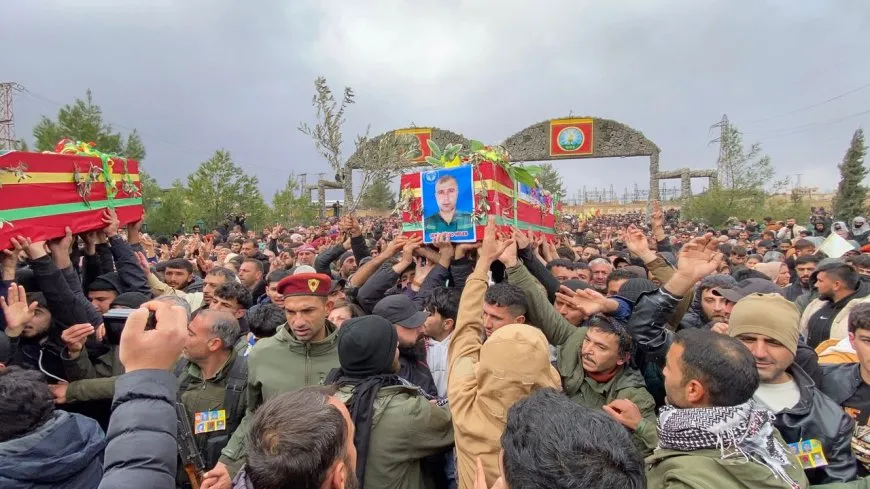 Cenazeyên şehîdan li Pakrewangeha Şehîd Dîcleyê bi girseyî hat pêşwazîkirin
