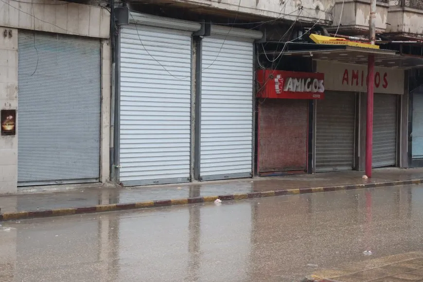 Li kantona Cizîrê dikan hatin girtin
