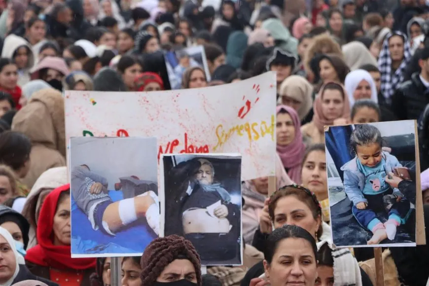 Bi hezaran şêniyên Dêrikê fermandar Ziyad Heleb û hevalên wî bi bîr anîn