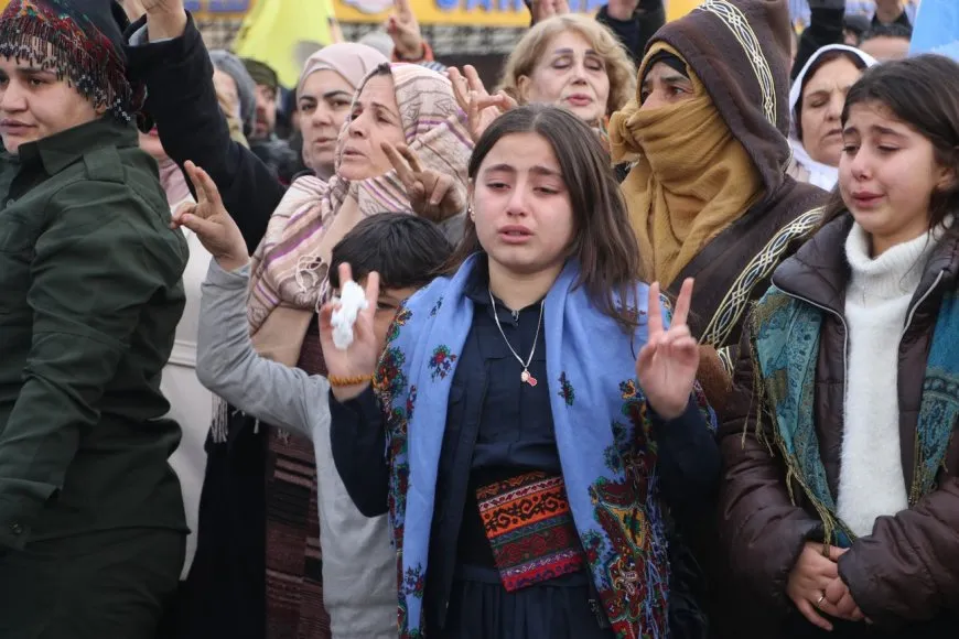 Gelê Cizîrê bi yek dengî bang kir: Berxwedan jiyan e