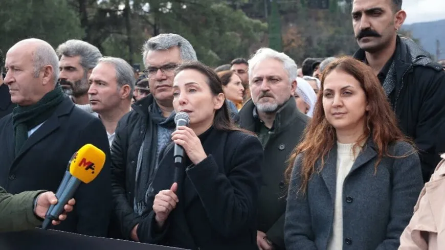 Tulay Hatîmogûllari: Êrîşa li Helebê êrîşa li dijî pêvajoyê ye