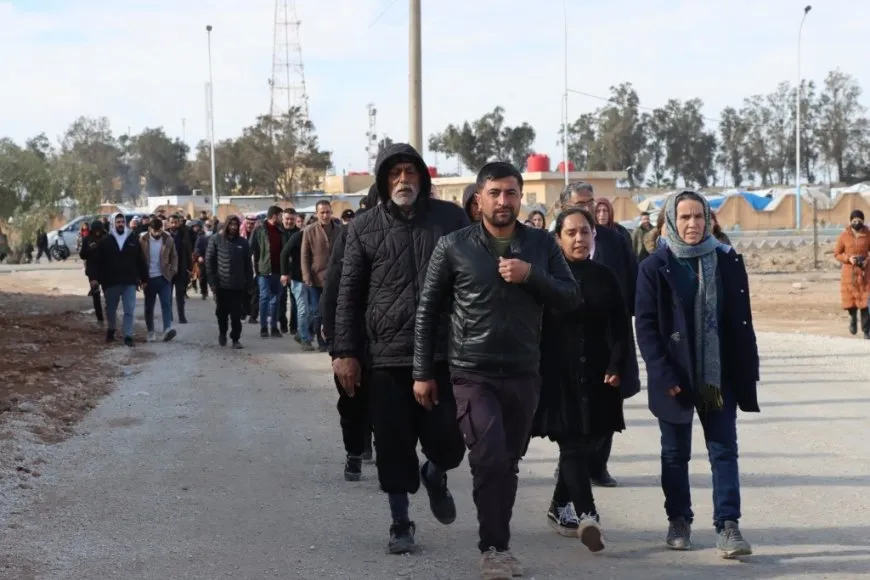 Gelê Tebqayê sersaxî da malbata şehîd Şervan Rojvan