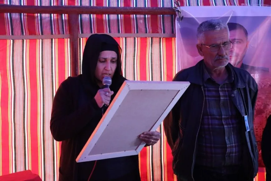 Gelê Tebqayê sersaxî da malbata şehîd Şervan Rojvan